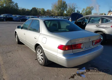 2000 Toyota Camry Le z USA, uszkodzony, nr VIN JT2BG22K5Y0456904